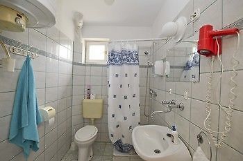 Hotel Rubinia 埃格尔 外观 照片